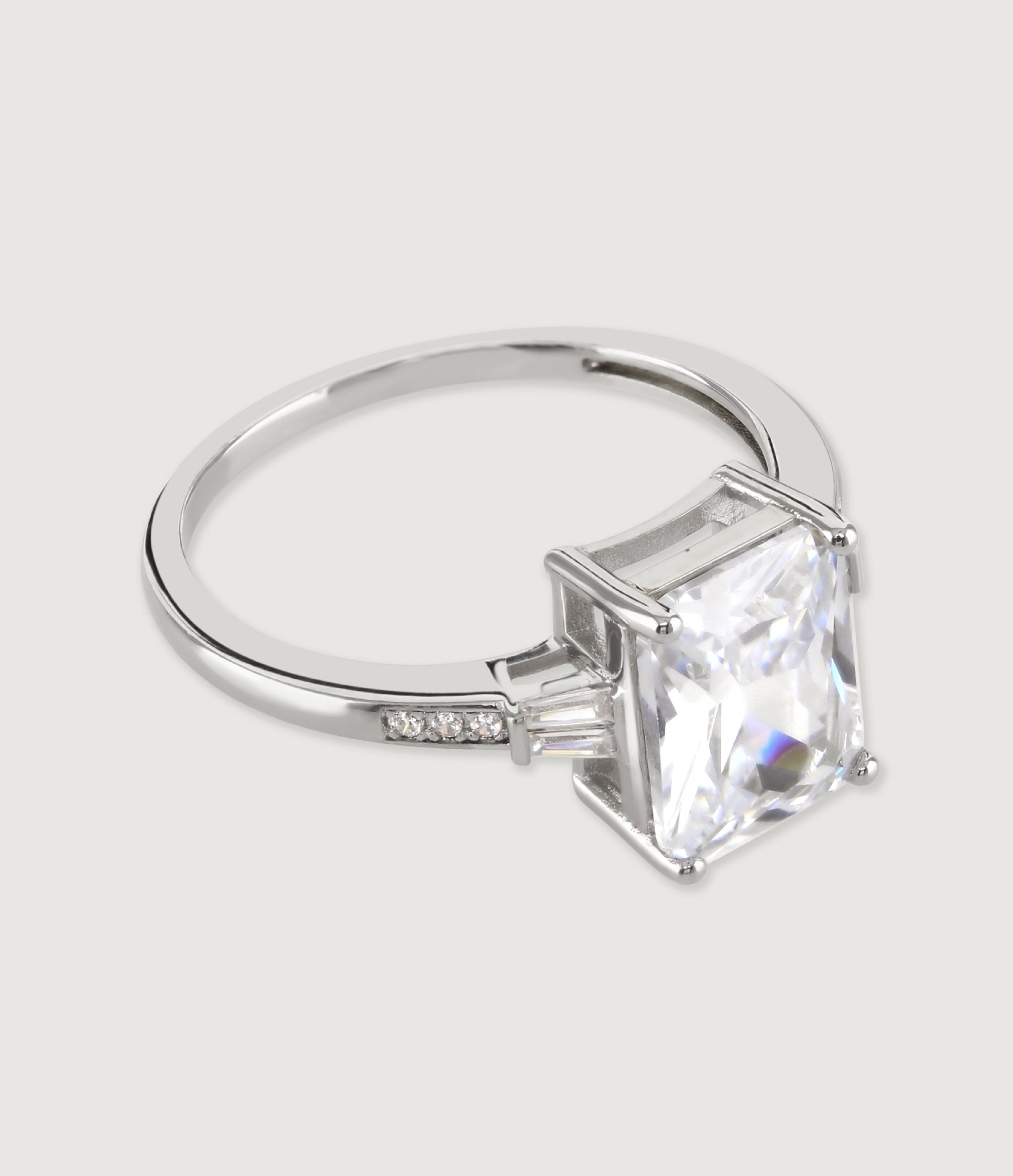 THE CARAT COLLECTION - CLEAR BAGUETTE WITH TAPERED BAGUETTE