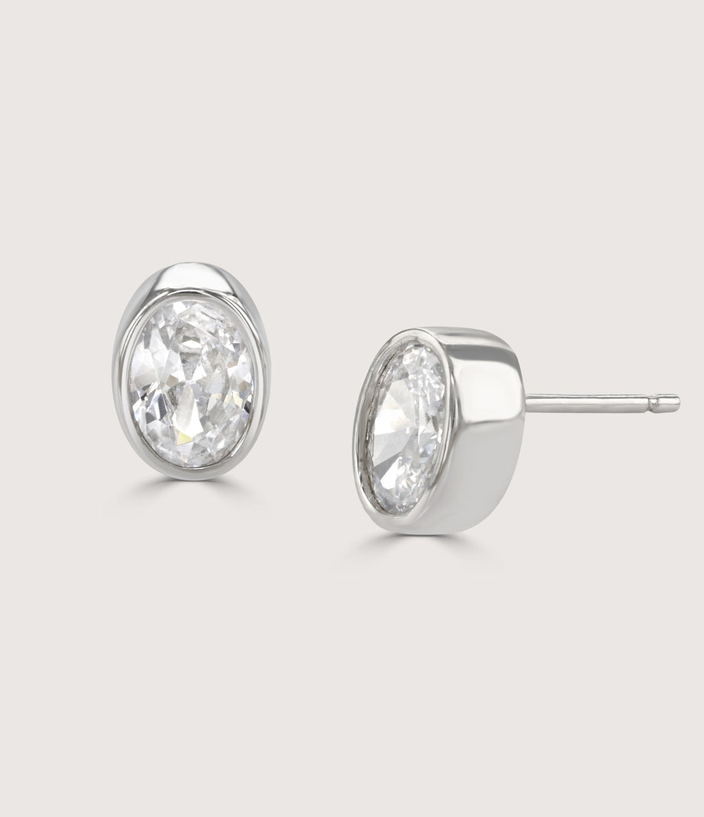 BUCKLEY LUXE - SILVER BEZEL SETTING OVAL STUD EARRINGS
