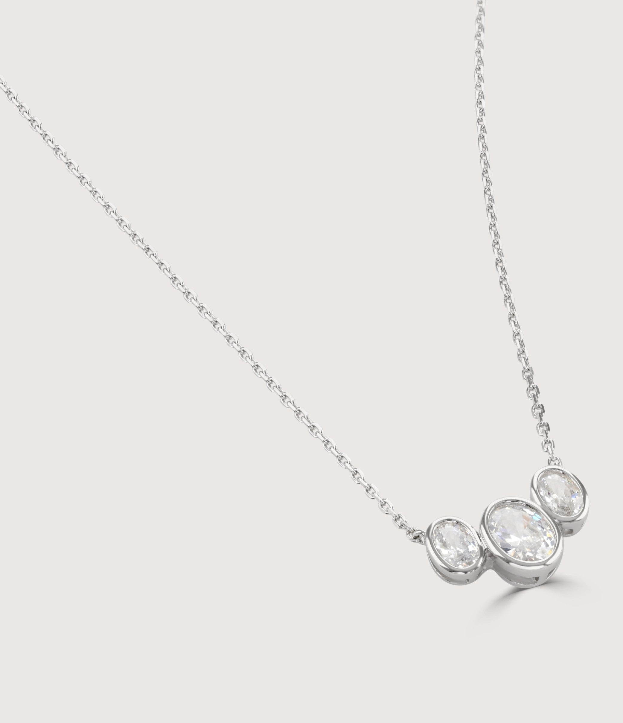 BUCKLEY LUXE - SILVER BEZEL SET OVAL TRILOGY NECKLACE